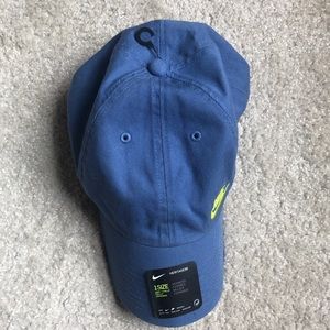Nike Heritage hat